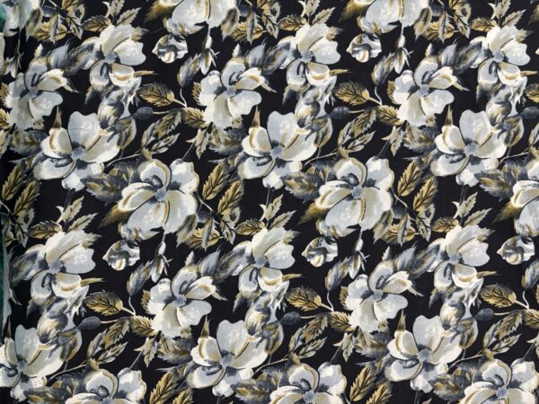 PRINTED AMERICAN CREPE FABRIC 5 METERS - Image 2